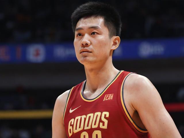jiuyou.com_ MVP揭晓：王强三分球成为此役绝杀关键！，三分王cba