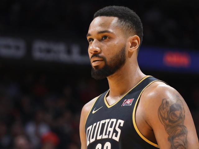 “九游app_ 场外精彩：明星球员的温馨生活瞬间”，nba球员场外生活