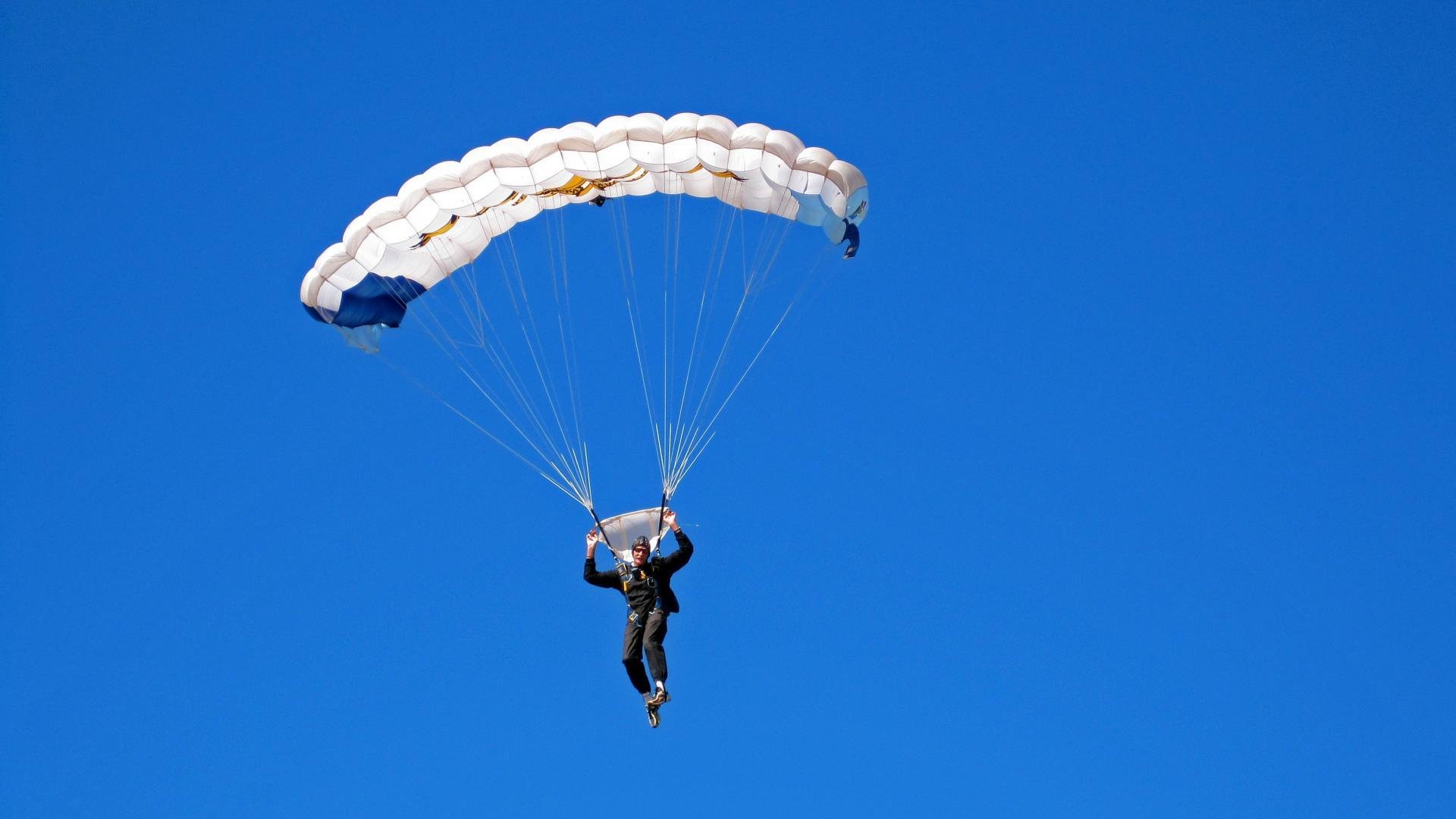 年度十大中国篮球比赛精彩瞬间集锦，2021年中国篮球比赛视频完整版